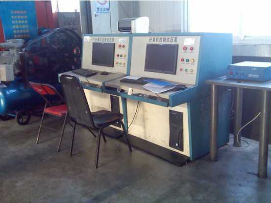 計(jì)算機(jī)控制試壓泵圖片1