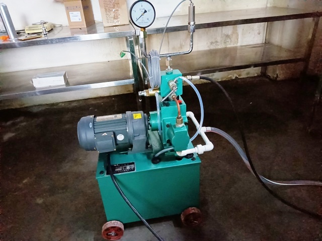 電動(dòng)試壓泵 電動(dòng)試壓泵